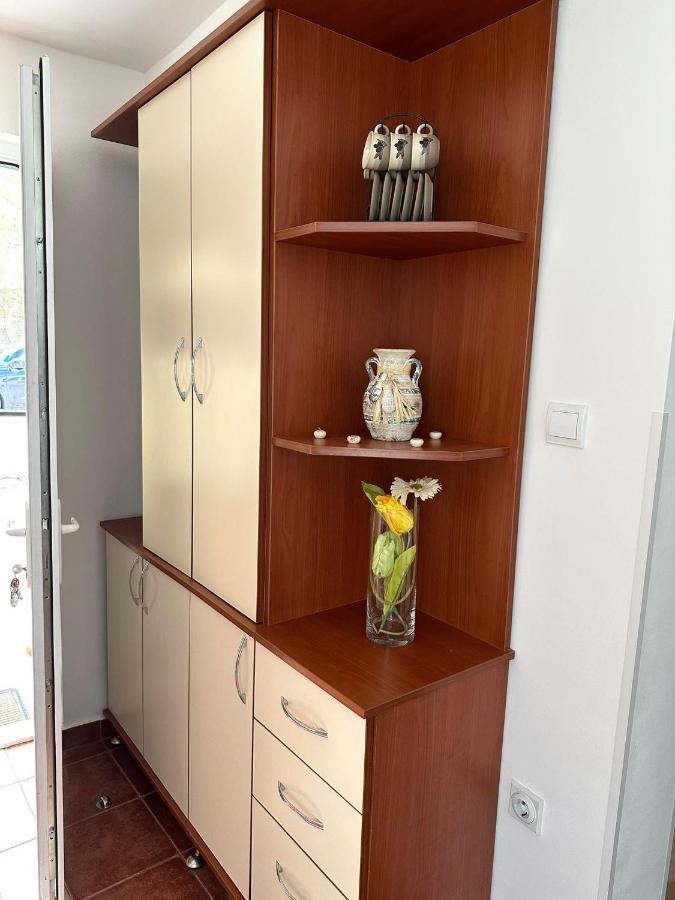Apartmani Emily & Jully Niksic Exterior photo