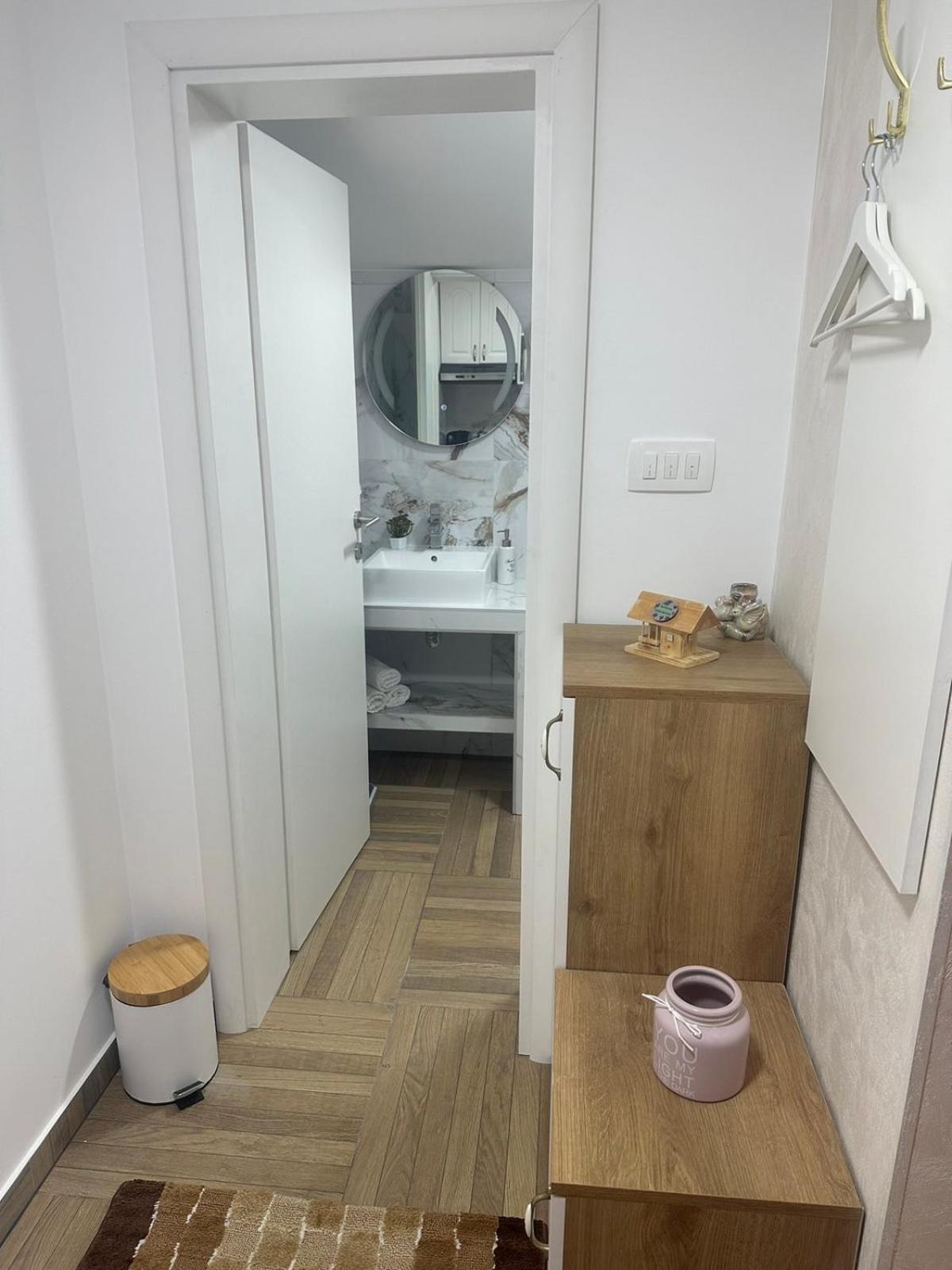Apartmani Emily & Jully Niksic Exterior photo